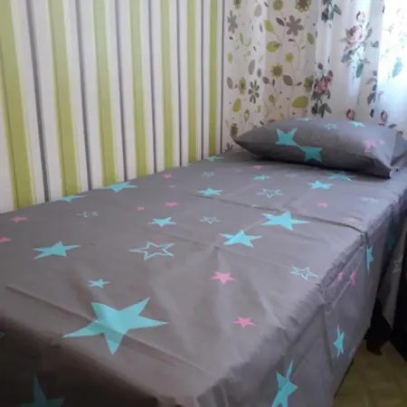 Konukevi Жильё У Моря *