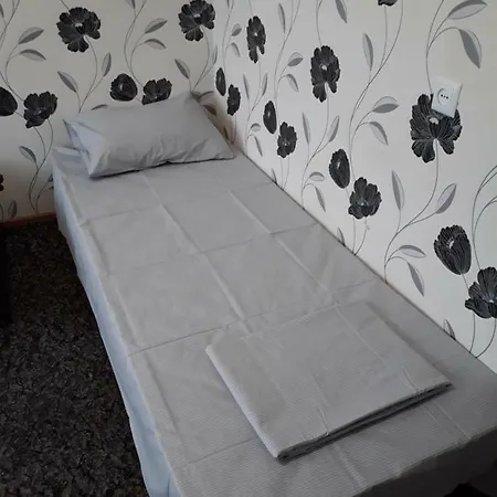 Konukevi Жильё У Моря